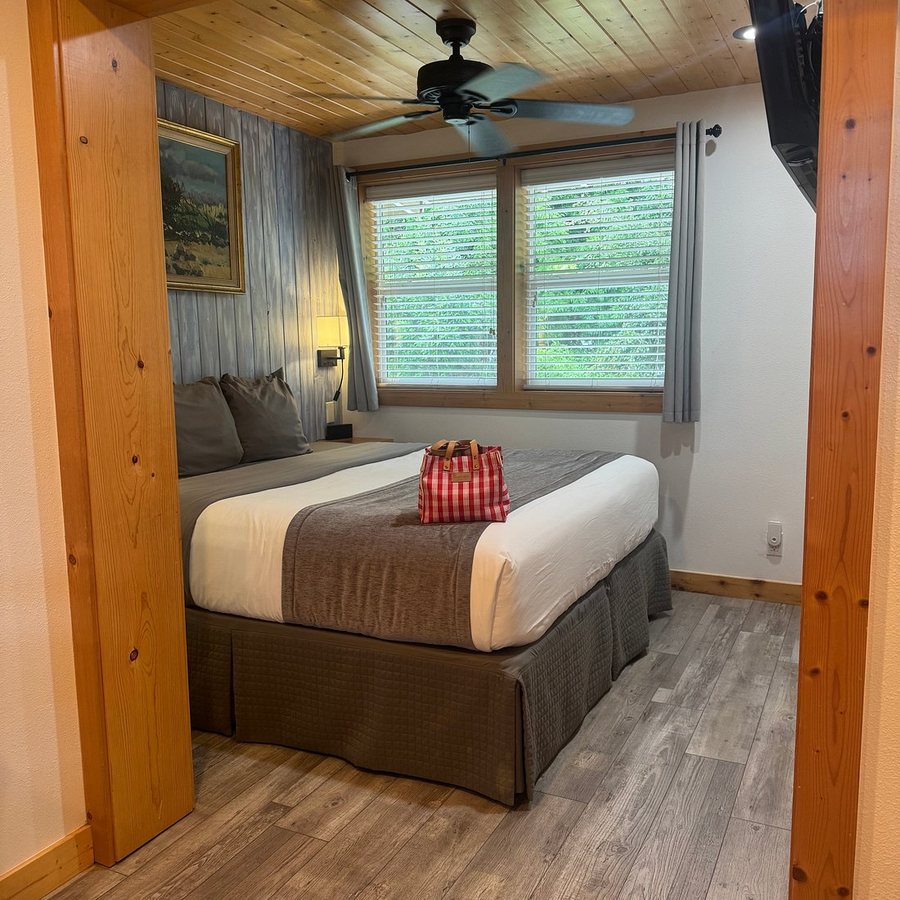 Kamuela Inn — Guest room