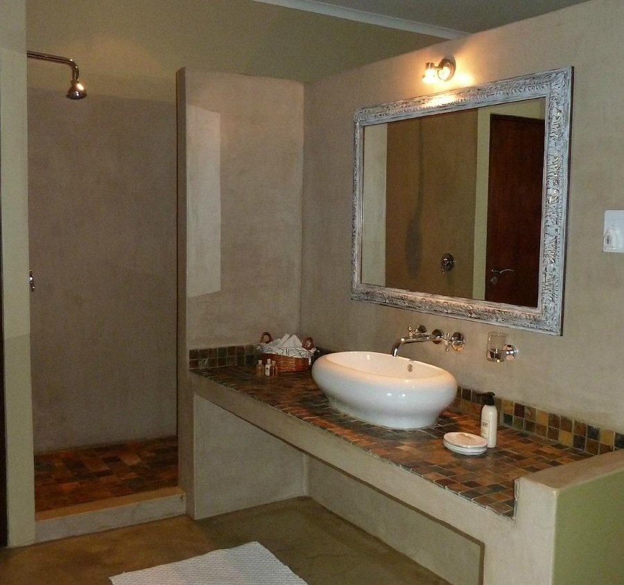 Kapensis Guesthouse — Bathroom