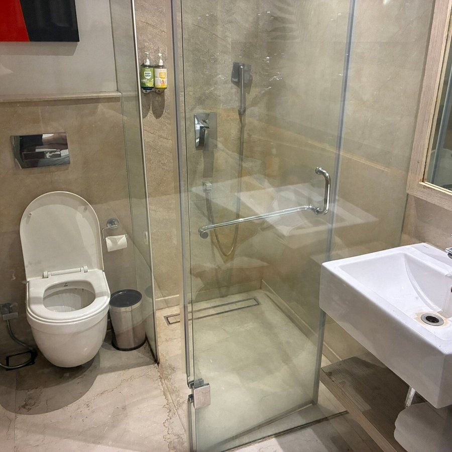 Karol Bagh Residency 1 — Bathroom