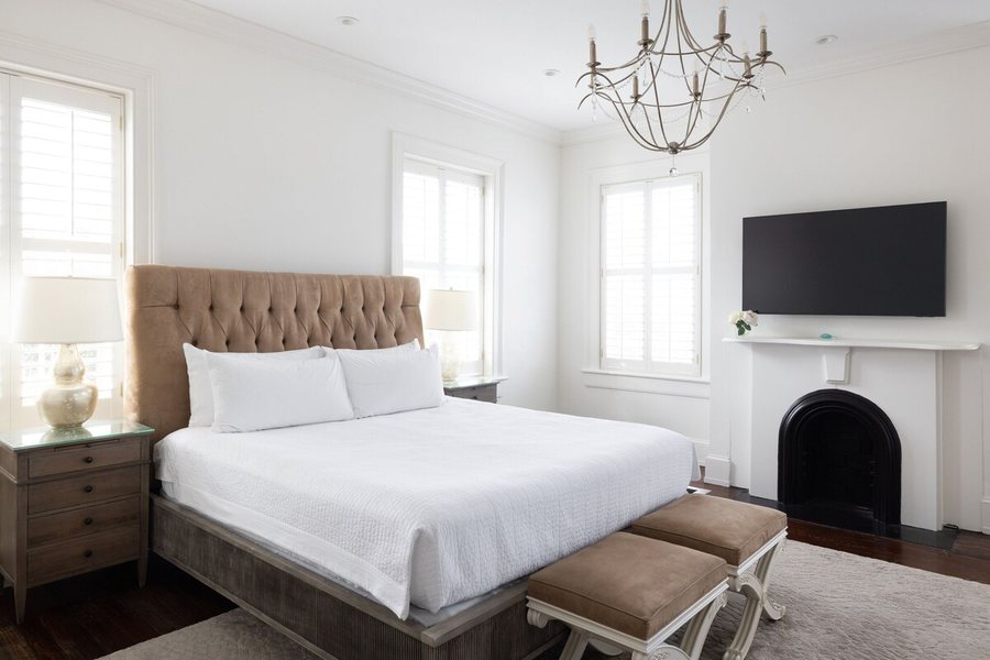 Kasa Jules Savannah — Guest room