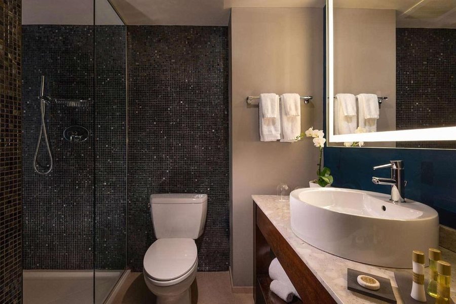 Kasa Magnificent Mile Chicago Chicago Illinois — Bathroom