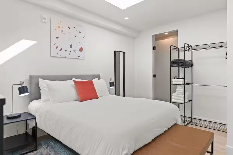 Kasa The Addison San Francisco — Guest room