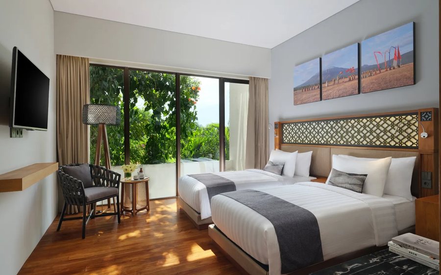 Kayumas Seminyak Resort — Guest room