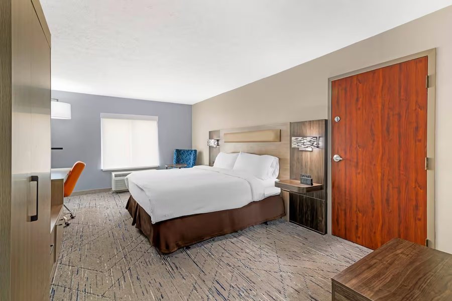 Keene Elm City Hotel Ascend Hotel Collection — Guest room
