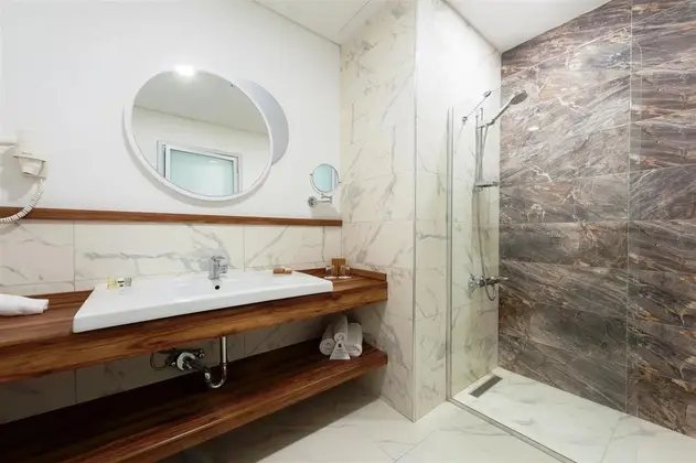 Kepler Club Istanbul Sabiha Gokcen Airport Istanbul — Bathroom