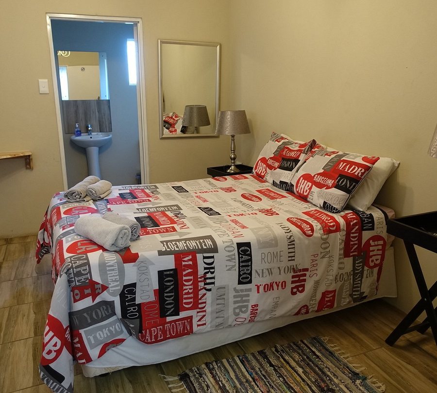Khaya4u — Guest room
