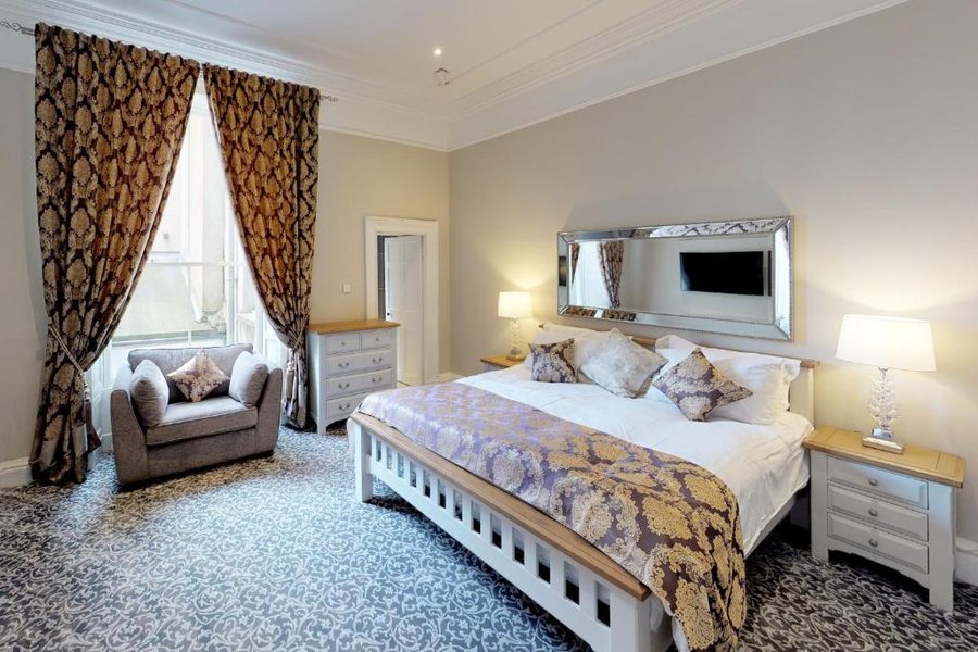 Kilmahon House Guest Accomodations — Guest room