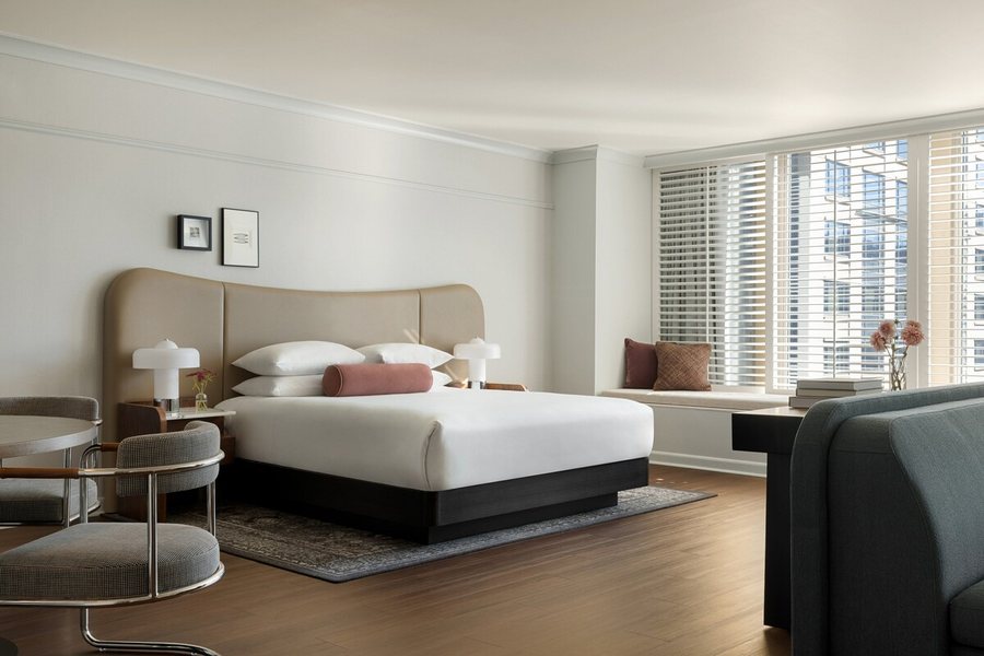 Kimpton Hotel Monaco Seattle by IHG — Guest room