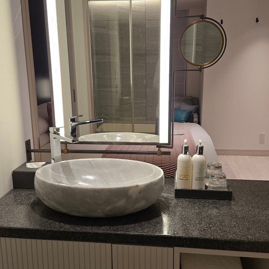 Kimpton Shinjuku Tokyo By IHG — Bathroom