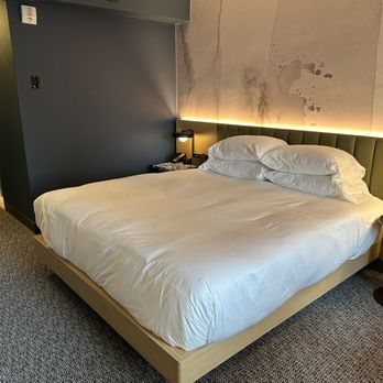 Kimpton Theta New York Times Square By IHG New York City New York — Guest room