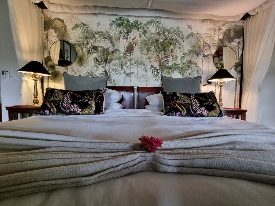 Kings Camp — Guest room