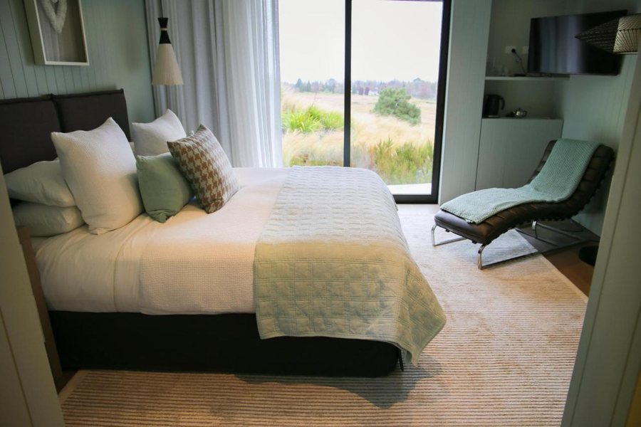 Kinloch Manor Villas — Guest room