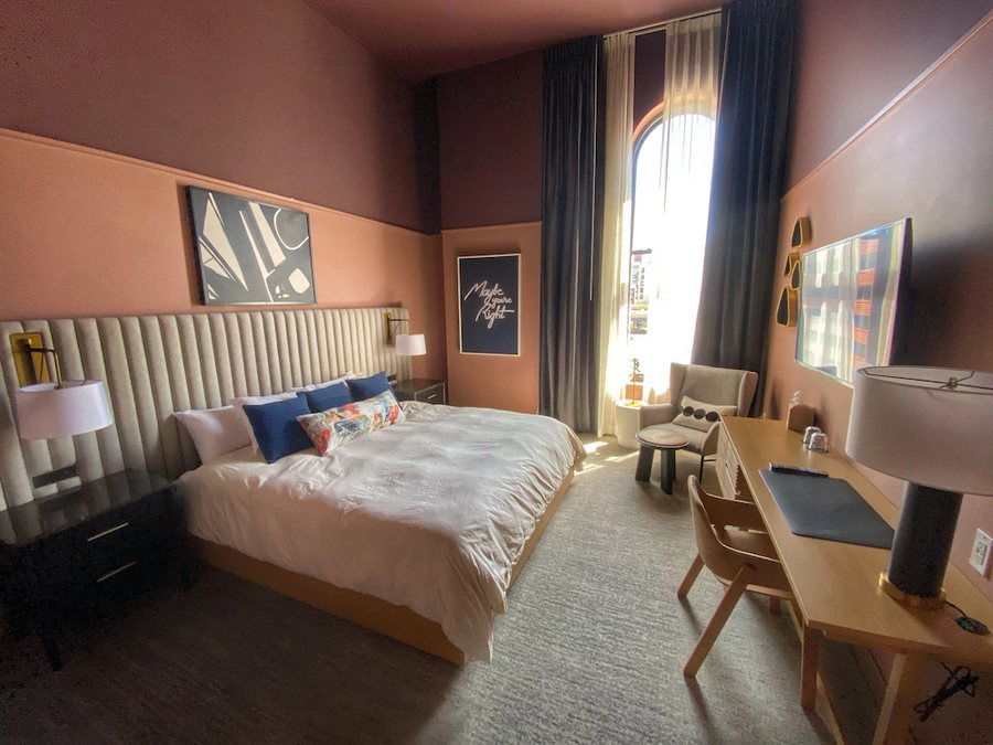 Kinn Guesthouse — Guest room