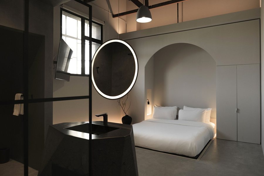 Kodo Hotel Los Angeles California — Guest room