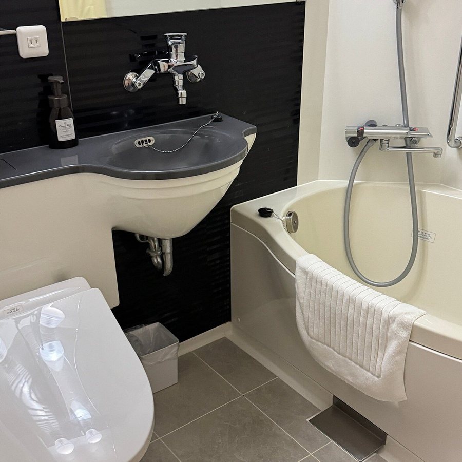 KOKO HOTEL Ginza 1 chome — Bathroom