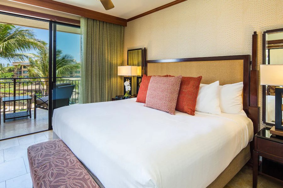 Koloa Landing Resort At Poipu Autograph Collection — Guest room