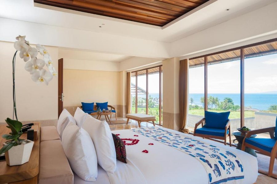 Komaneka at Keramas Beach — Guest room