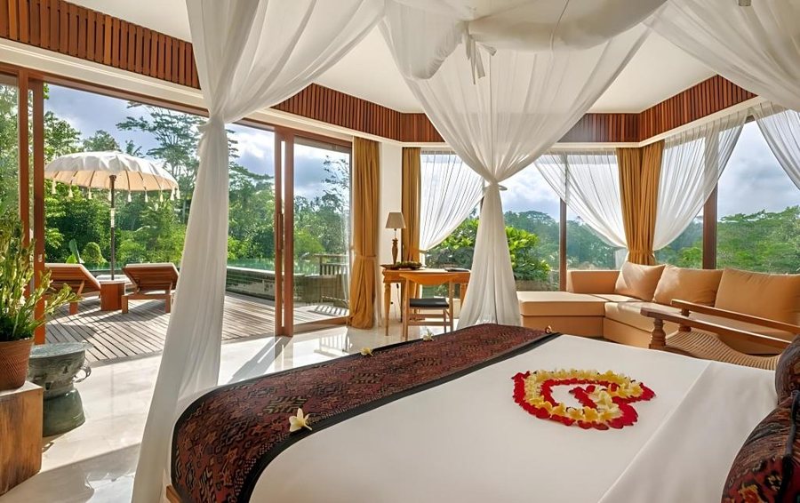 Komaneka at Tanggayuda — Guest room