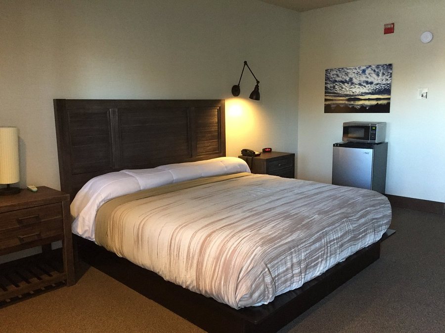 Konocti Vista Casino Resort Marina — Guest room
