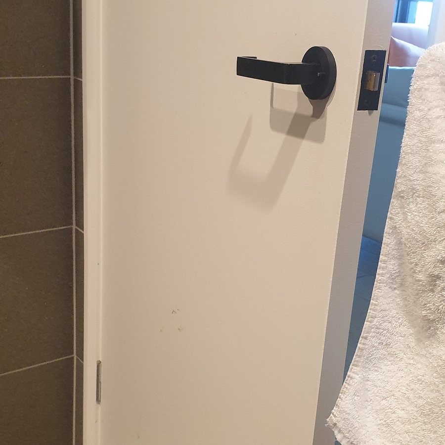 Kooii Apartments — Bathroom