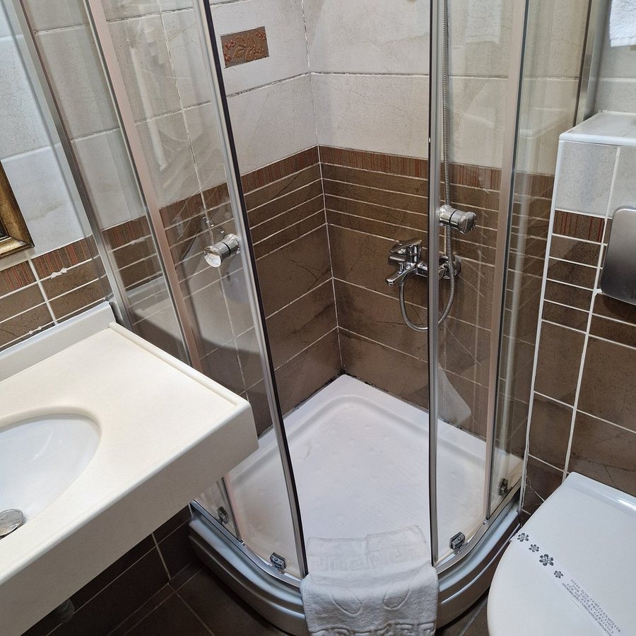 Kupeli Hotel Istanbul — Bathroom