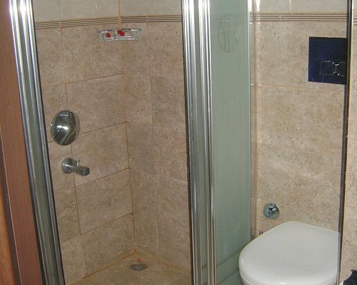 Kuran Hotel International Istanbul — Bathroom