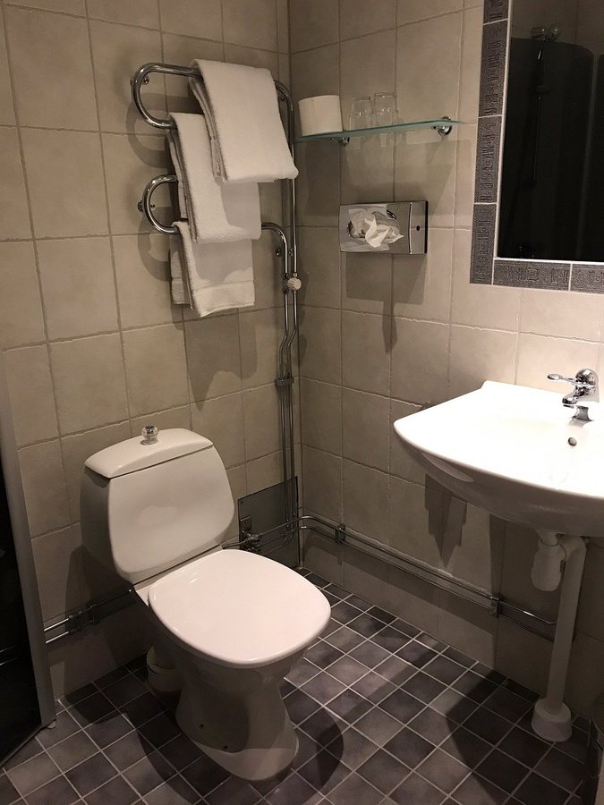 Kust Hotell Spa i Pitea — Bathroom