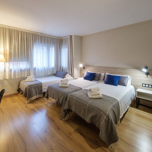 L Avenc de Tavertet — Guest room