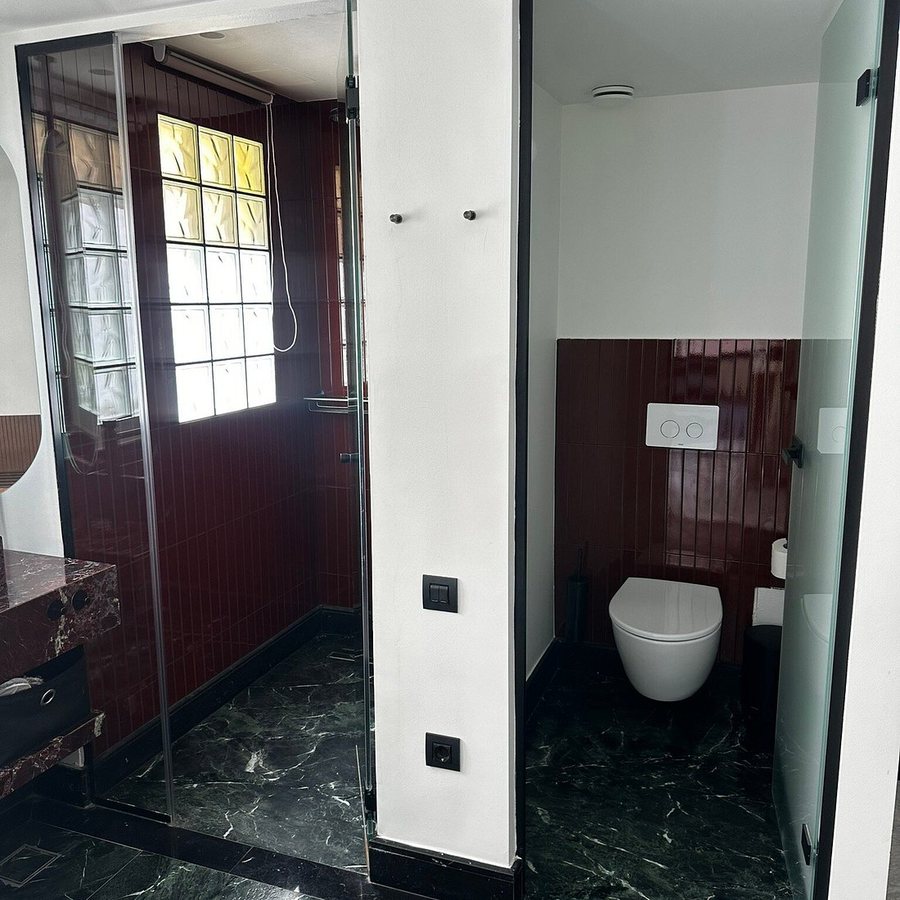 L Avventura Athens — Bathroom