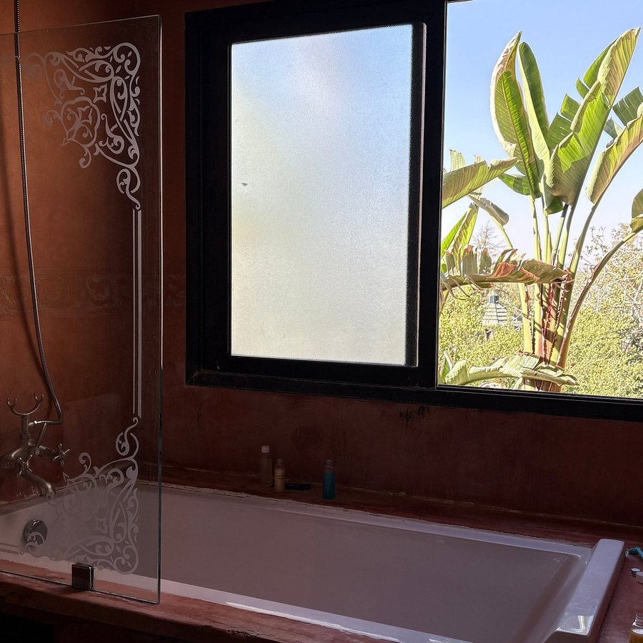 L Oliveraie de l Atlas — Bathroom