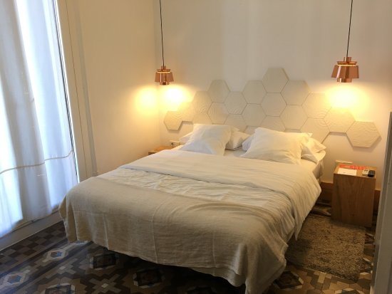 La Casa De Antonio Petit Hotel Barcelona Catalonia — Guest room