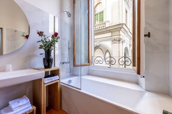 La Casa Del Ghiberti B B — Bathroom