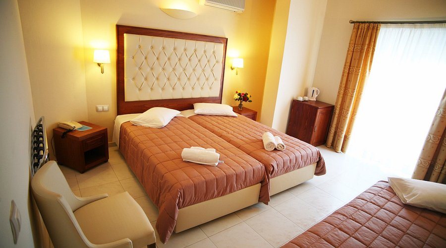 La Cite Hotel — Guest room