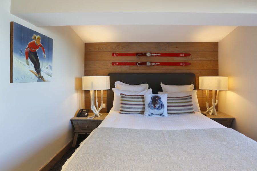 La Mainaz Hotel Restaurant — Guest room