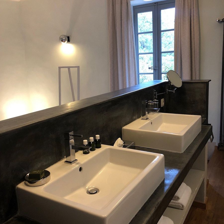 La Maison d Ulysse — Bathroom