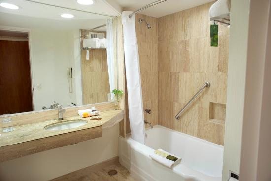 La Palomilla — Bathroom