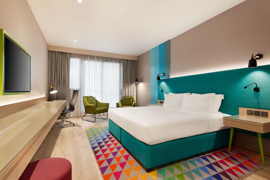 La Quinta By Wyndham Dubai Jumeirah — Guest room
