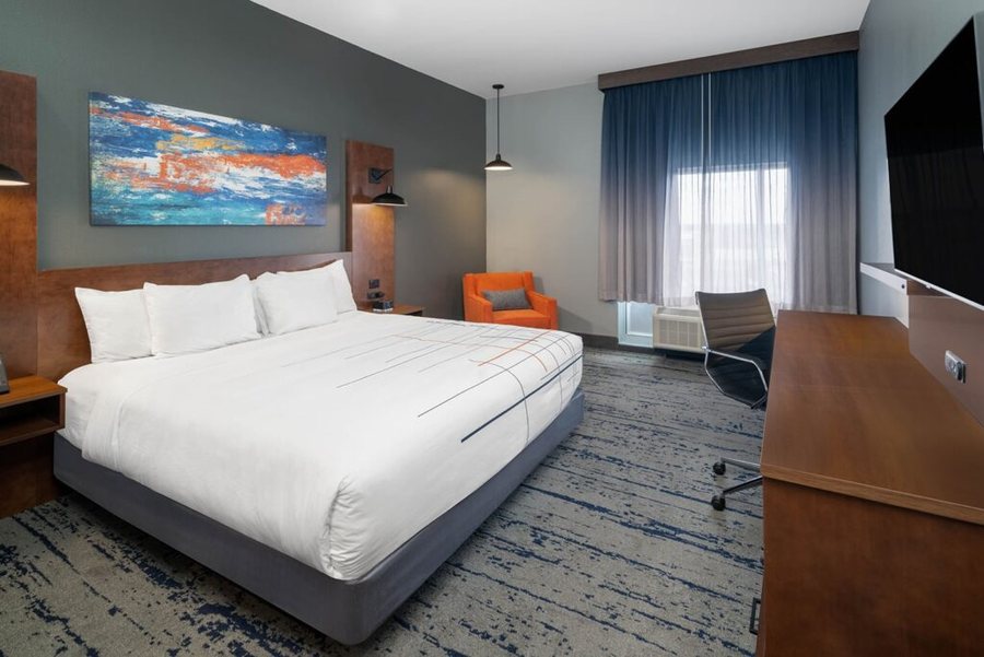 La Quinta Inn by Wyndham Bossier City — Guest room