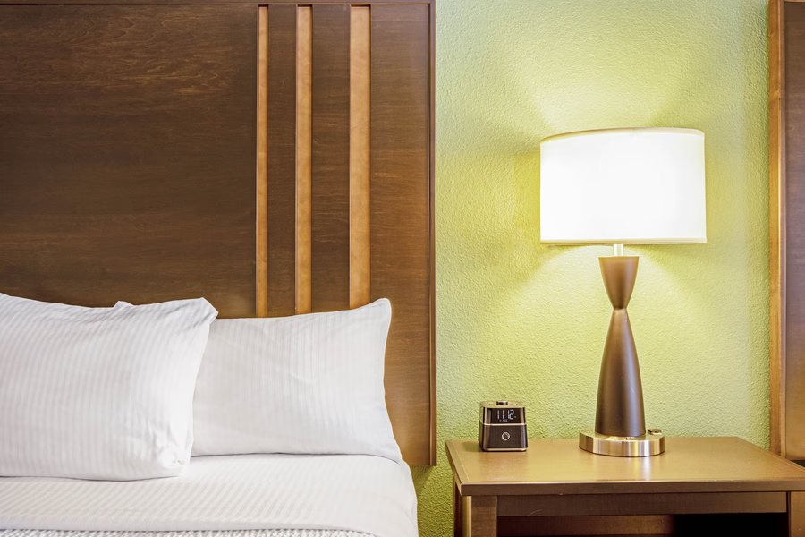 La Quinta Inn Suites by Wyndham Gillette — Guest room