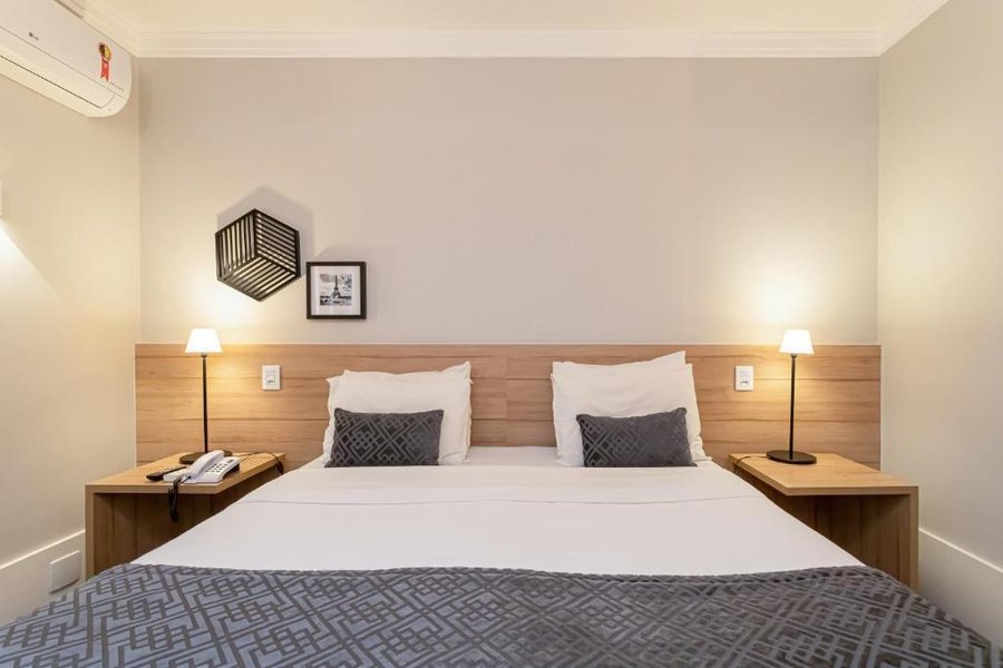 La Residence Paulista — Guest room