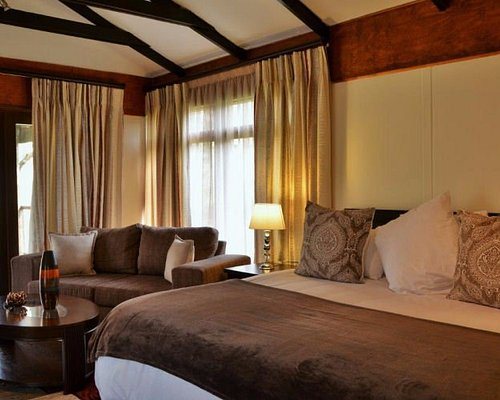La Vieille Ferme — Guest room