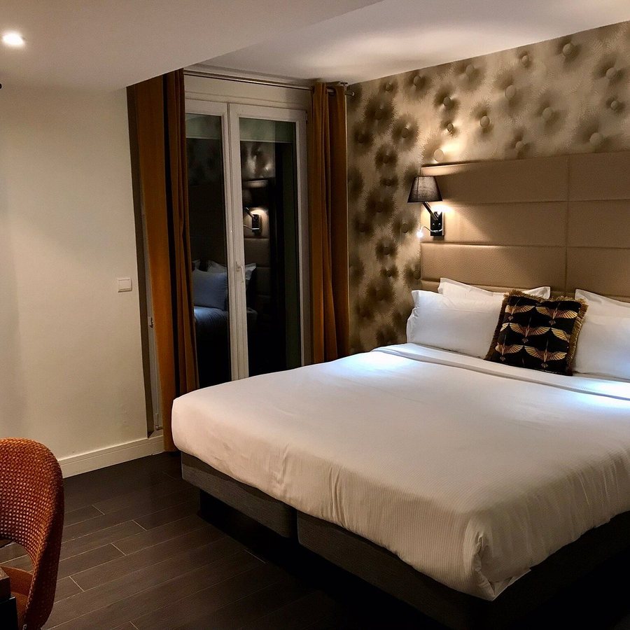 La Villa des Cannes — Guest room