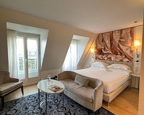 La Villa Haussmann — Guest room