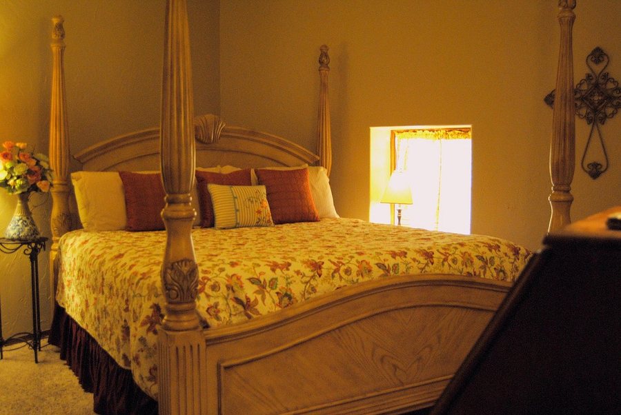 La Ville Inn — Guest room