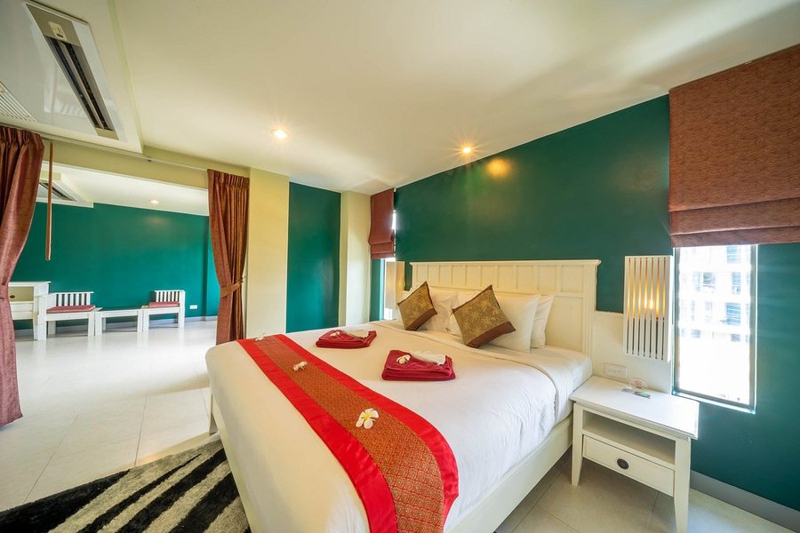 La Vintage Resort — Guest room