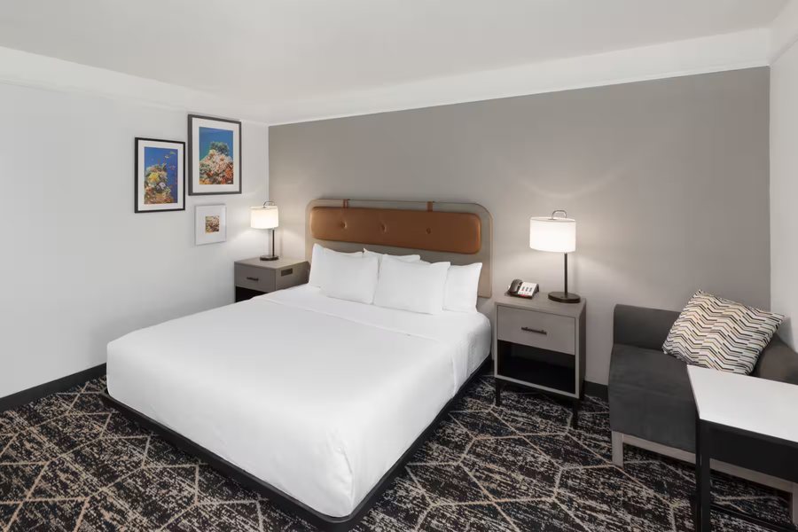 La Vyoma Villas Westpark Hwy 6 — Guest room