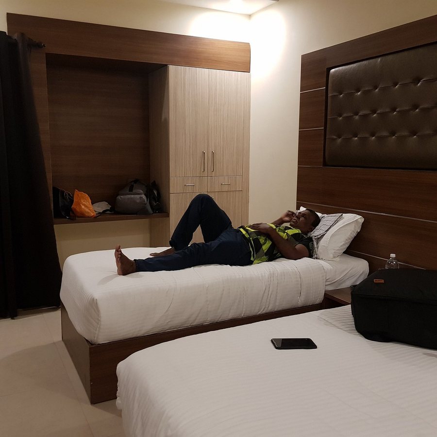 Laimar Suites — Guest room