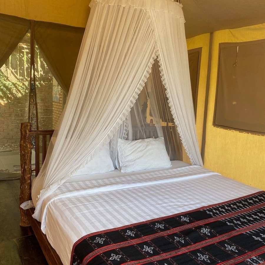 Lak Tented Camp — Guest room