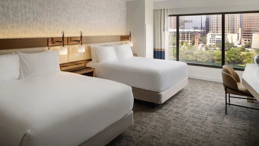 Lake Austin Spa Resort — Guest room