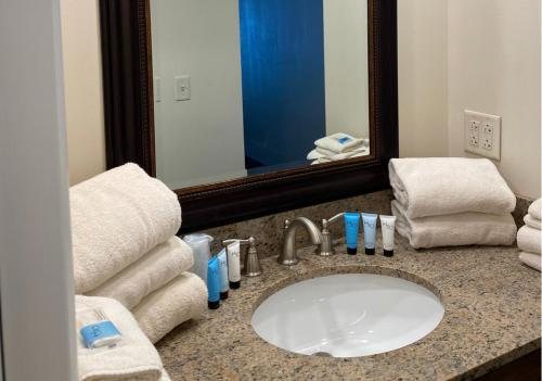 Lake George Riverview Campground — Bathroom